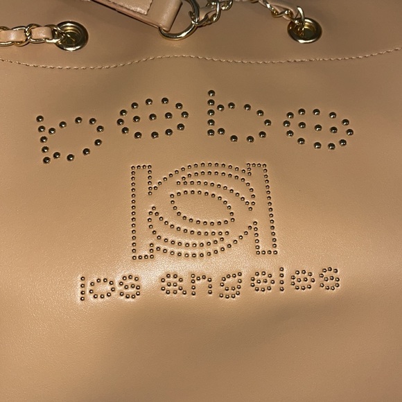 BeBe Los Angeles Tan with Gold Purse with keyhole coin holder with two handles - Picture 3 of 8